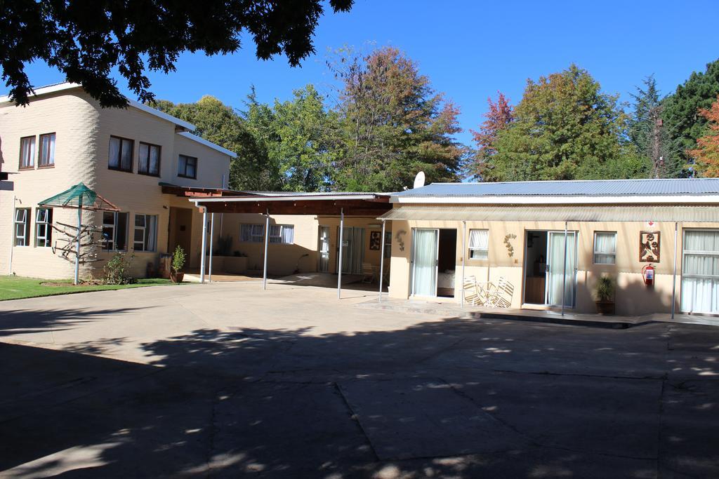 Alpine Bed And Breakfast Maclear Bagian luar foto