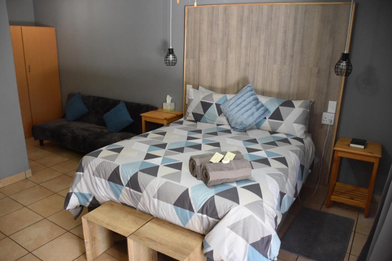 Alpine Bed And Breakfast Maclear Bagian luar foto