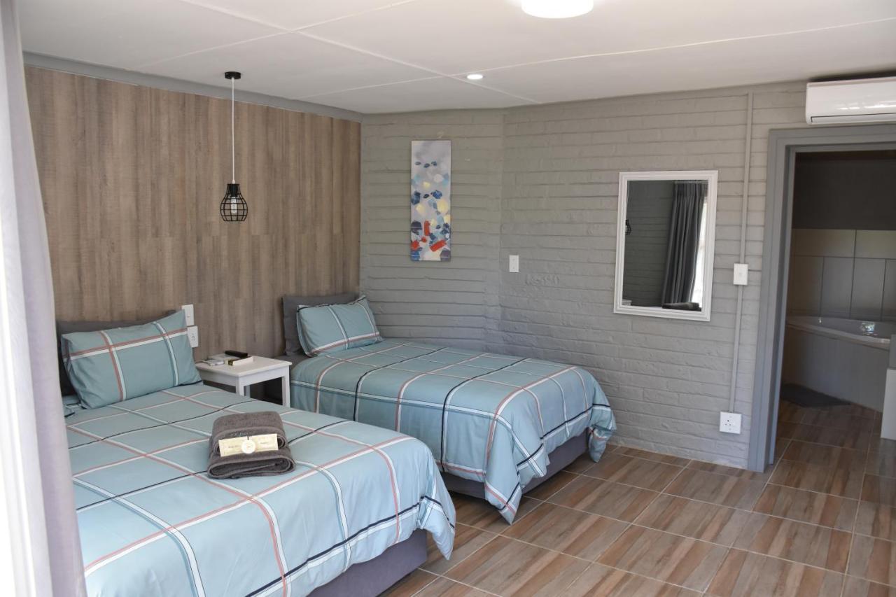 Alpine Bed And Breakfast Maclear Bagian luar foto